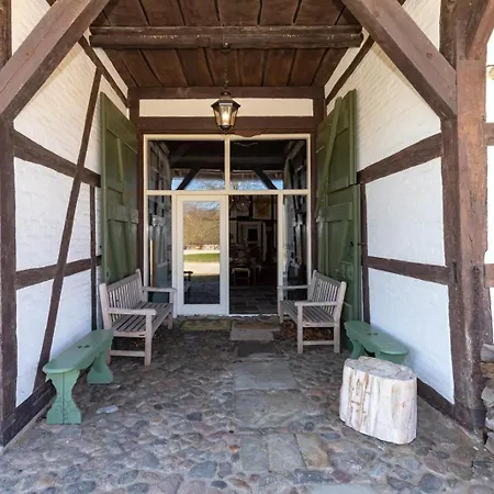 Haus-quitte Ferienhaus *
